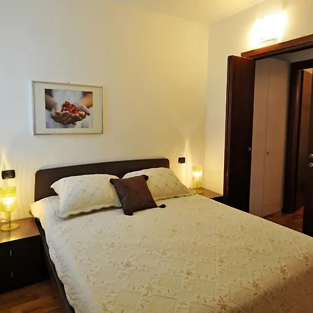 Apartman Sleeps 4 Pool Tremezzo
